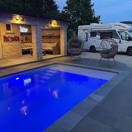 Camper Met Sauna En Zwembad In De Rand Van De Vlaamse Ardennen Haaltert Exterior photo